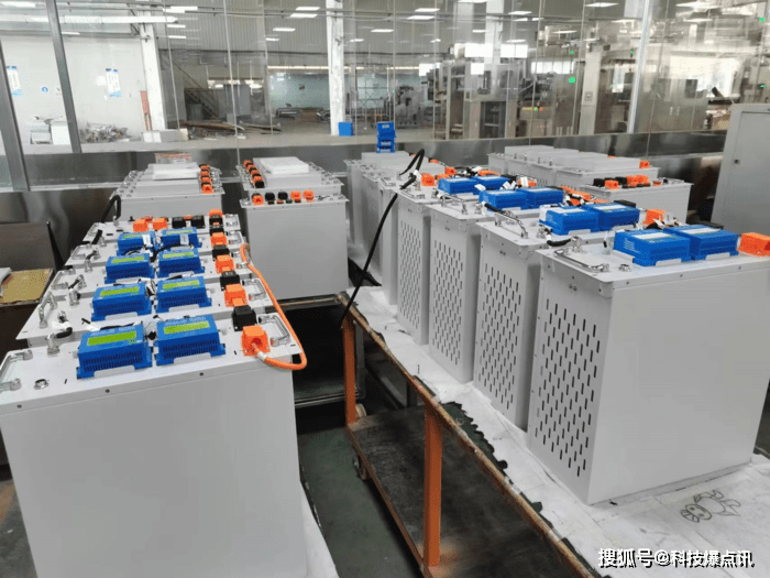 工商业储能:高压192v磷酸铁锂ups电池组——绿沃储能电池简介_锂电池