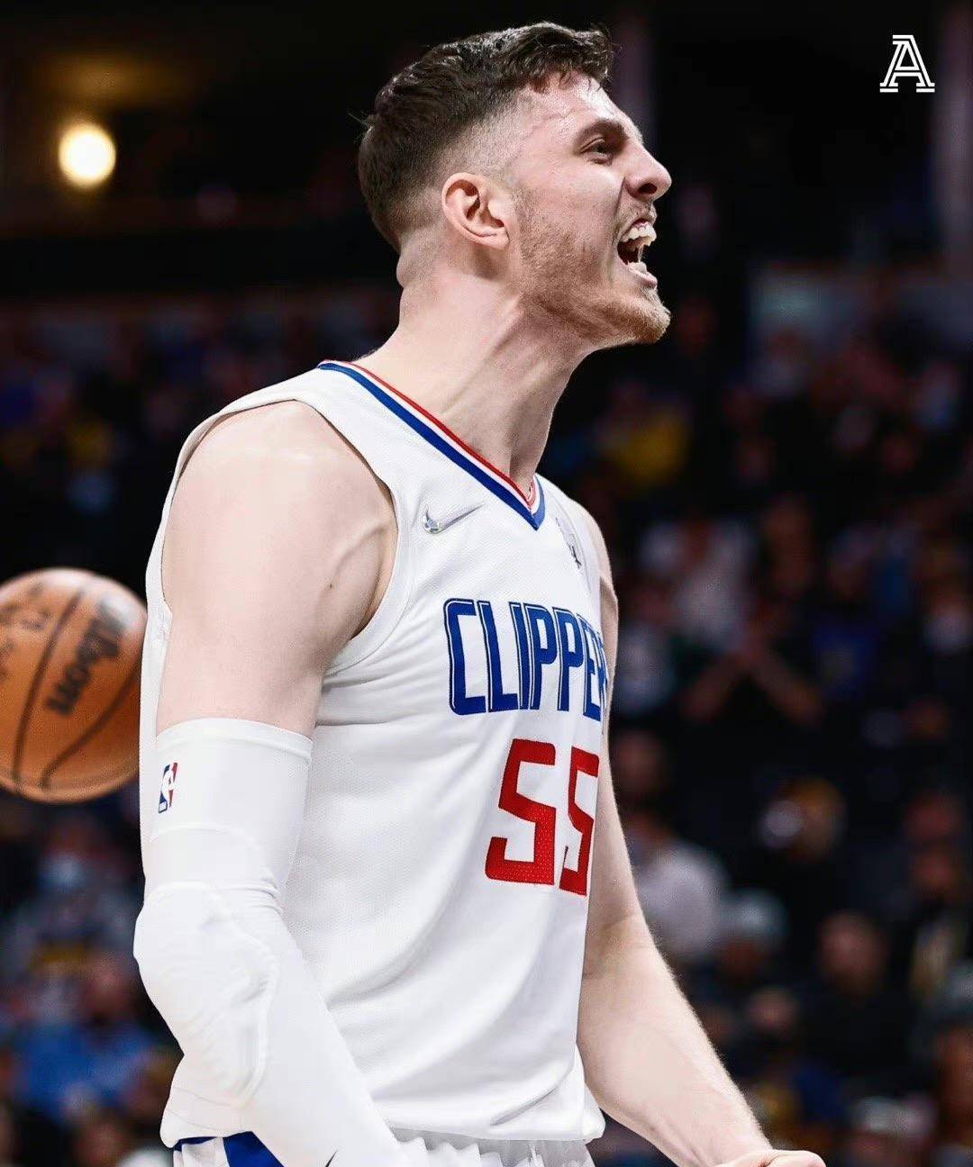 蔡崇信签下渡边,同为亚洲球员周琦还能重返nba吗?_快船_防守_沃尔