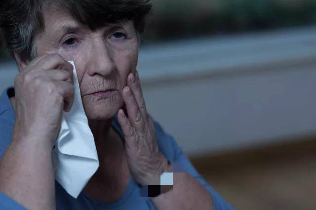 年,他去世后留给我一身外债,儿子怕被连累不认我_儿媳妇_前夫_马国泰