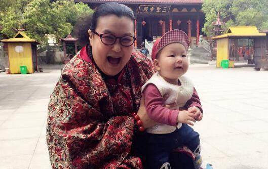 一百天狂瘦140斤破纪录,嫁超帅老公恩爱20年_减肥_谢晶晶_因为