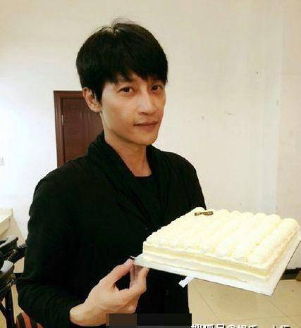 《名扬花鼓》14年了,当年三位主演的人气都很高,现在差距就很明显了