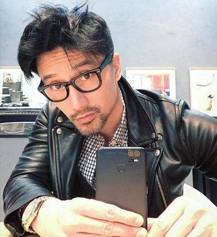 帅掉渣的老腊肉,今年已然52岁,大叔心态很不错_运动_进行_年龄