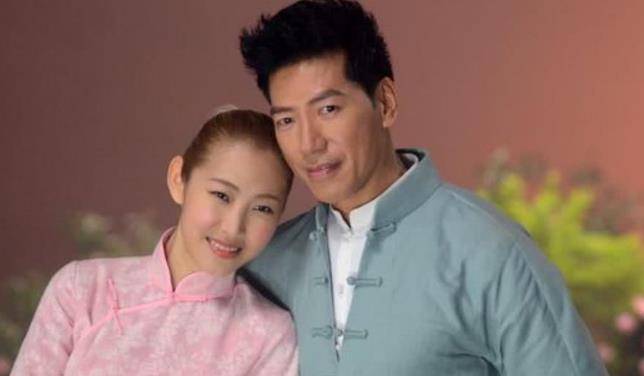 50岁张敏与56岁张耀扬同框,瞬间成了小迷妹_角色_恶棍_照片