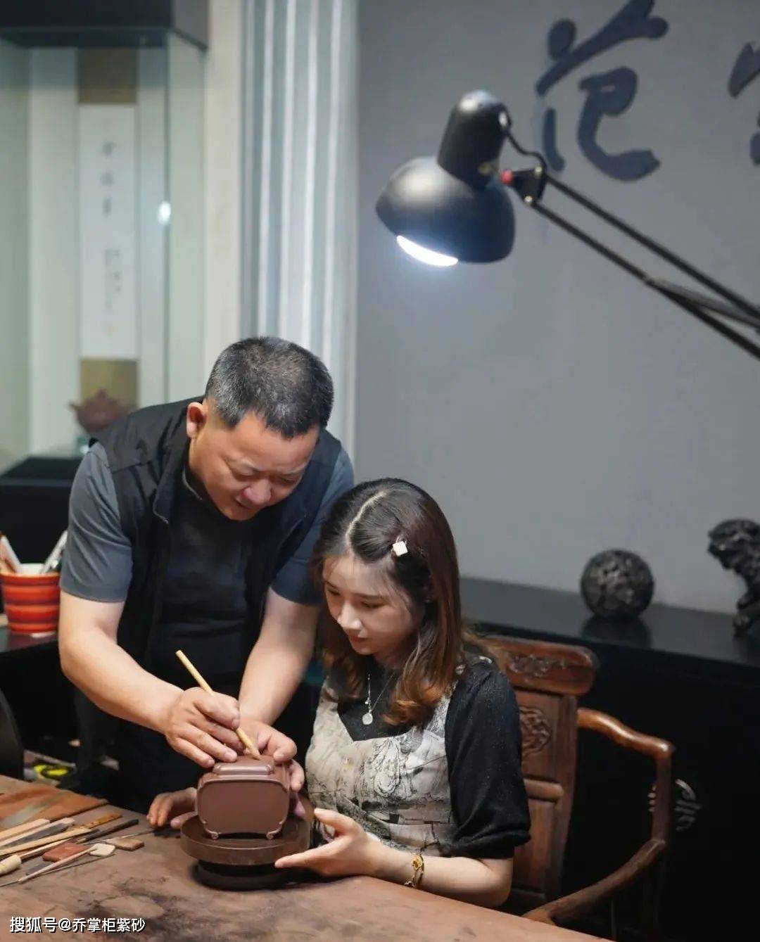 乔掌柜紫砂宜兴:范家壶艺,名门新秀【范倩雯】,大趣大雅,静水流深.
