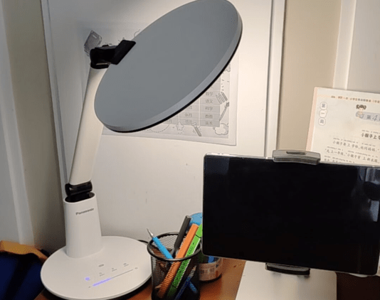 儿童写作业用台灯什么牌子好?2023最新真正适合孩子的台灯推荐