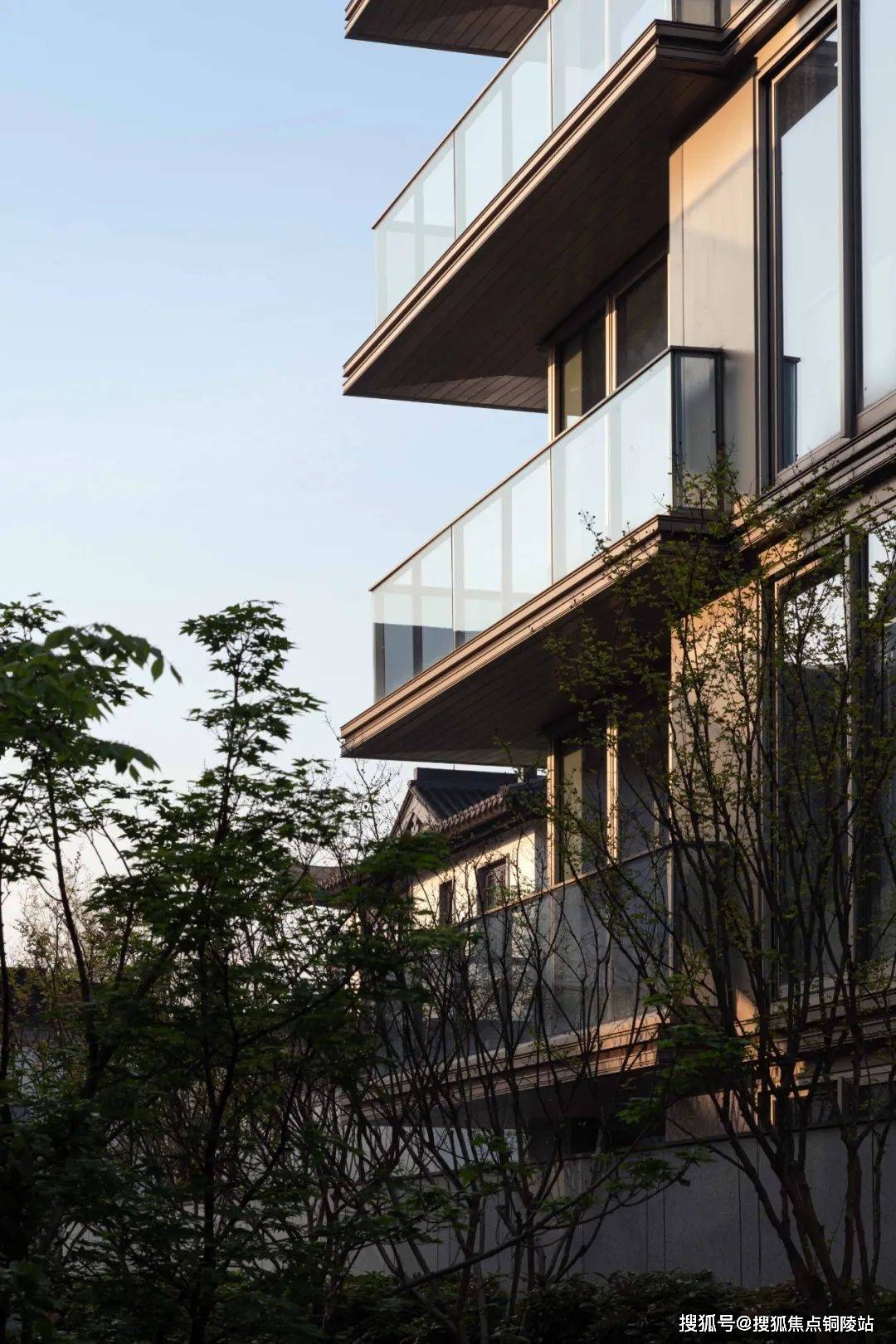 【首页】无锡绿城宸风云庐售楼处电话:400-116-7720转777最新详情解析