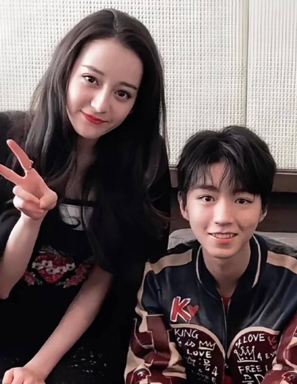 "普通好看只是普通好看,比不上王俊凯"_李淑昕_姐姐_女生