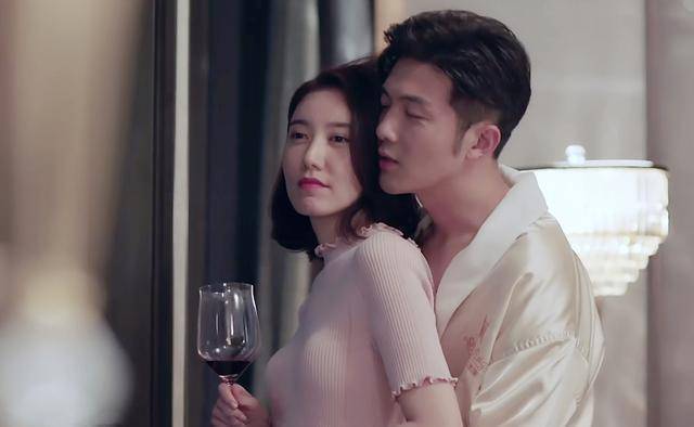 最会接吻的男人,沈英杰和舒晴相爱相杀,这才是爱情最该有的样子_李泽