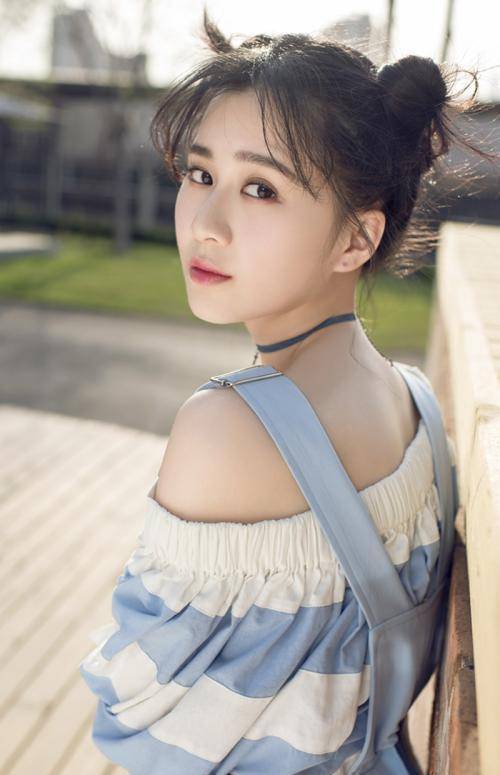 国产颜值担当刘颖伦,害羞却大胆出演反派,凭借《宸汐缘》成名!