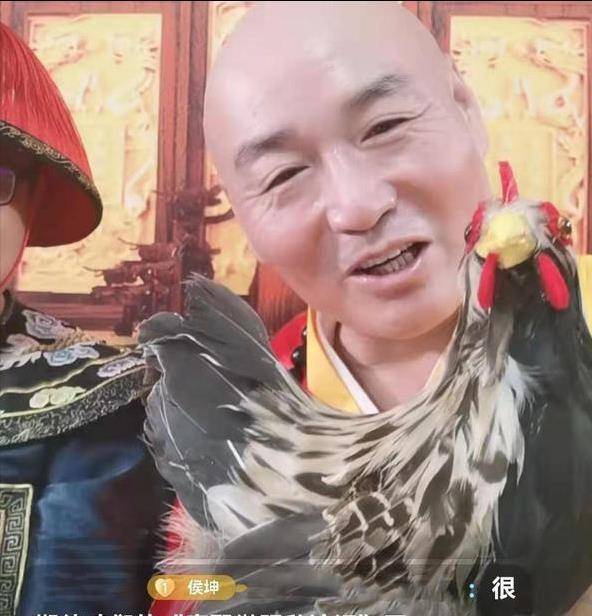 "法印"和尚因妻子患病放弃事业,如今带货养家,网友:晚节不保_侯堃