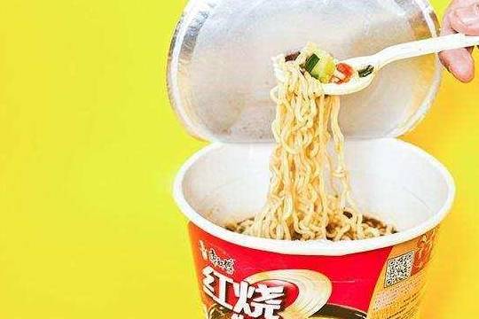 这几种食品，含食品添加剂最多！都是我们平时爱吃的！