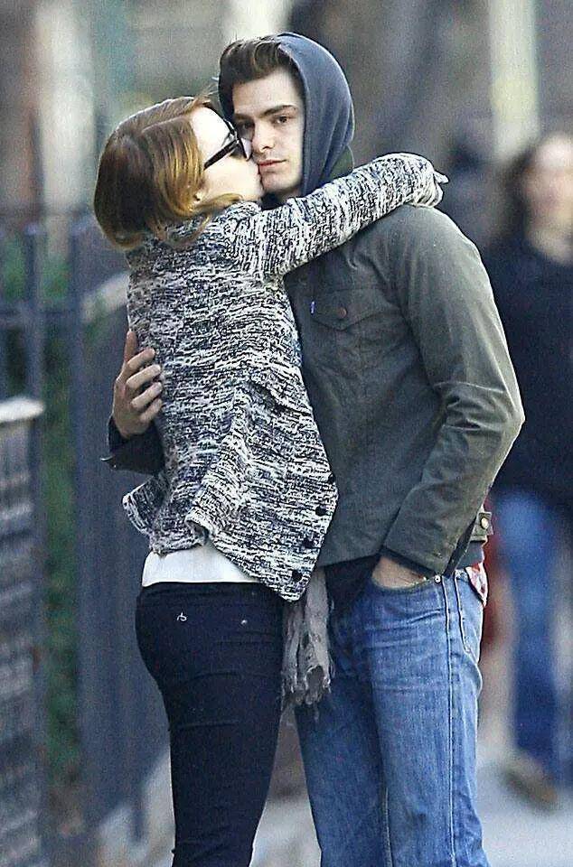 彼得帕克这次能牵到女友的手吗?_托比·马奎尔_加菲_格温