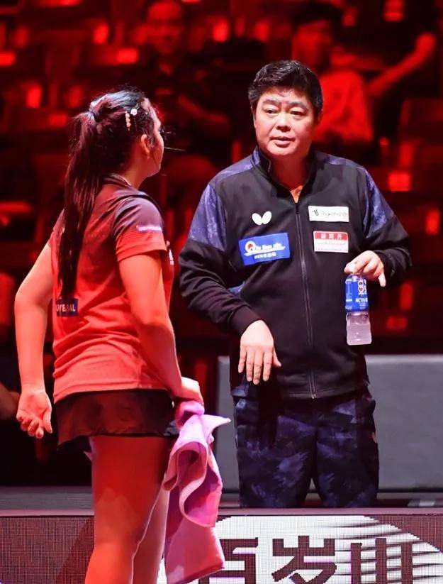 邱建新已离开石川佳纯,帮助儿子邱党对抗goat马龙_日本_乒乓球