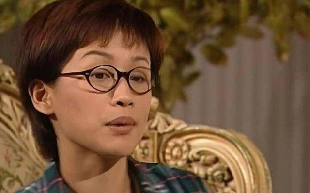 不知道香港著名女演员,前电视剧演员刘晓彤有没有签约,现在提起,港剧