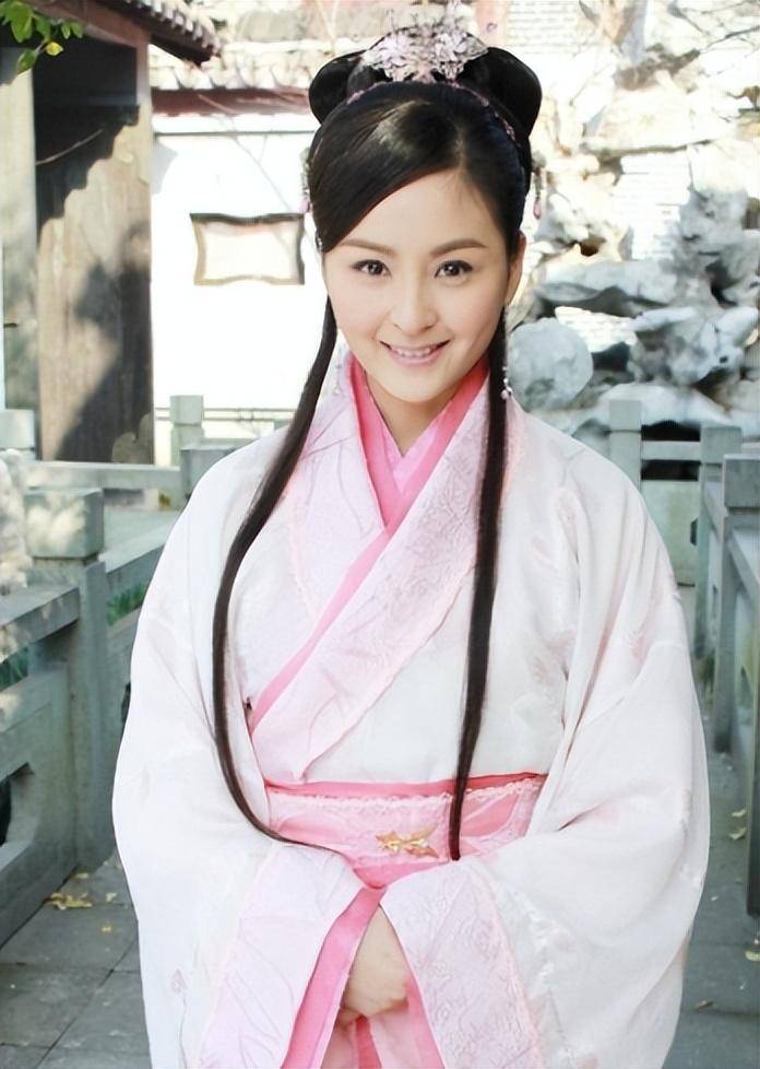 杨明娜_杨蓉_角色