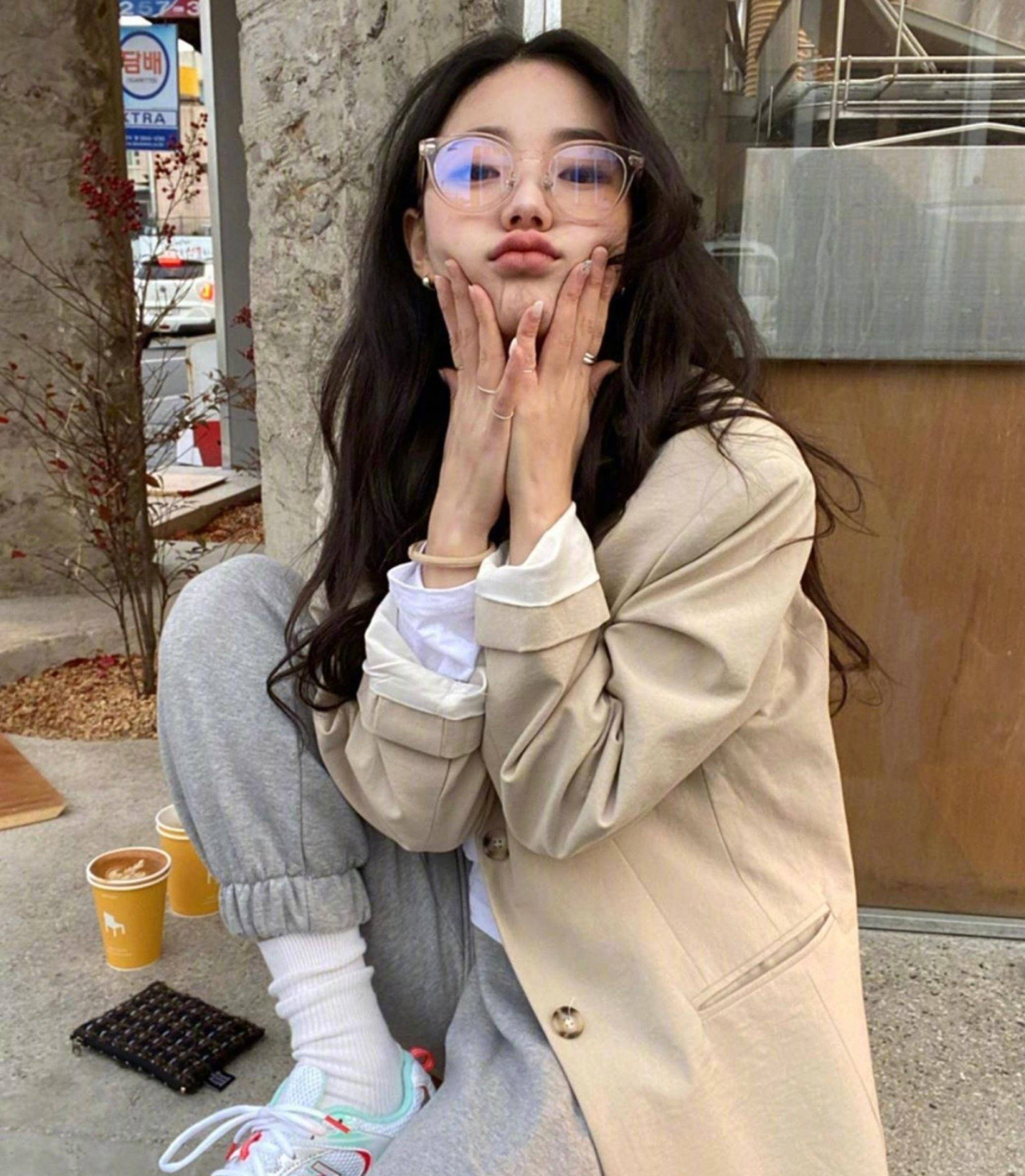 温柔知性小姐姐的春季穿搭,超美的搭配指南,配上春天绝美啦
