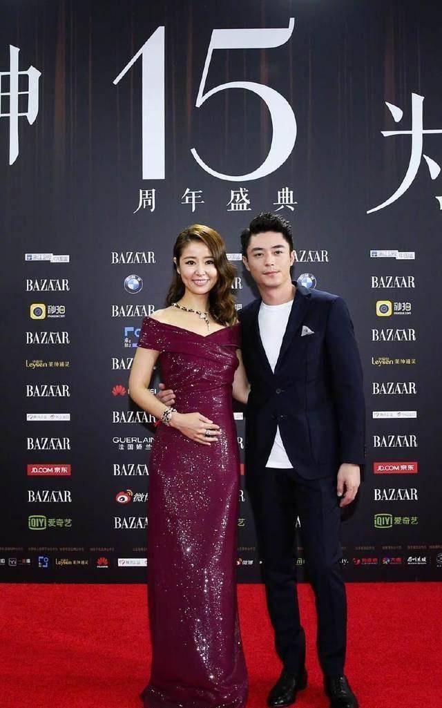 芭莎慈善夜占据c位,张韶涵的回应没有错_章子怡_行为_明星