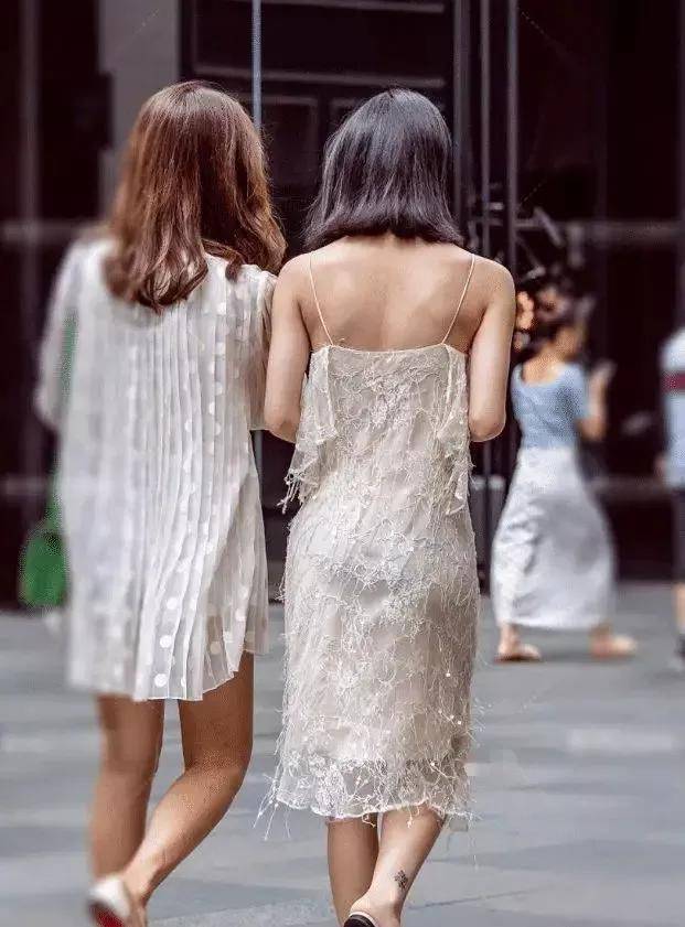 透气薄纱连衣裙,卷珠帘般的若隐若现,爱她就买给她_穿过_美得_隐雾