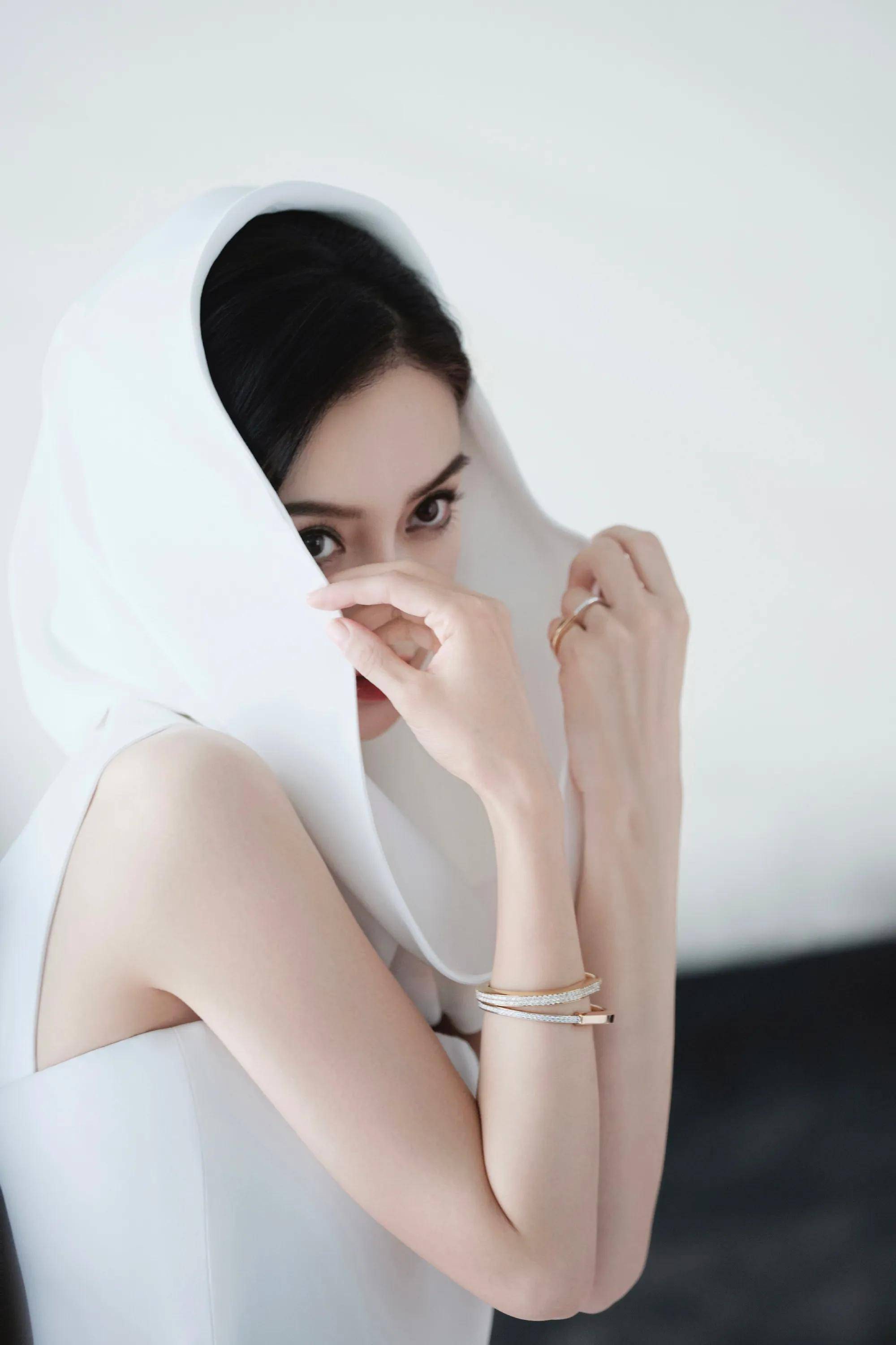 美人图集—angelababy(杨颖)_黑色_风格_长裙