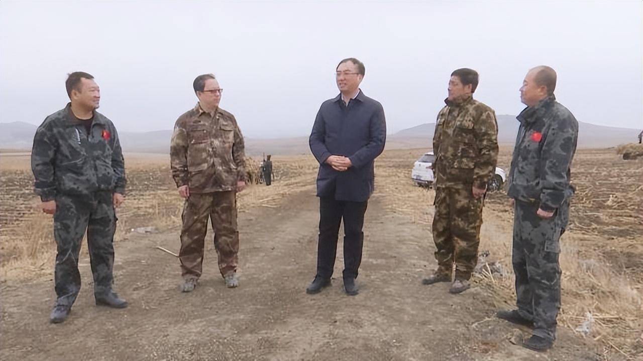 林口县委书记付刚赴奎山镇调研秸秆离田,田长制煤矿安全生产工作_防范