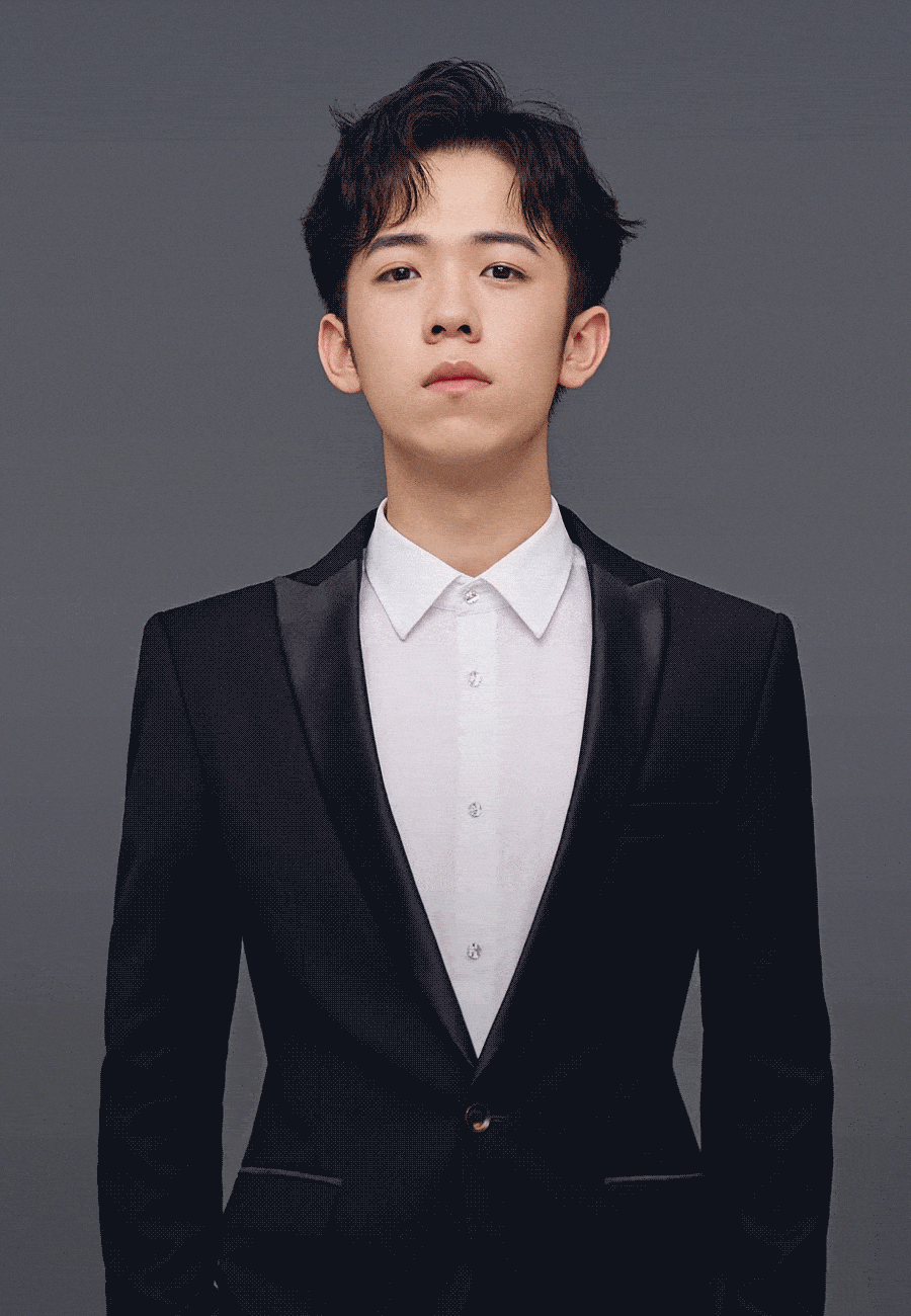 演员高宇航签约caa中国,以青春为底色诠释不同角色_电影_青年时期