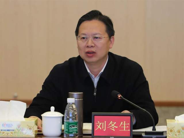 湘西州副州长刘冬生图片