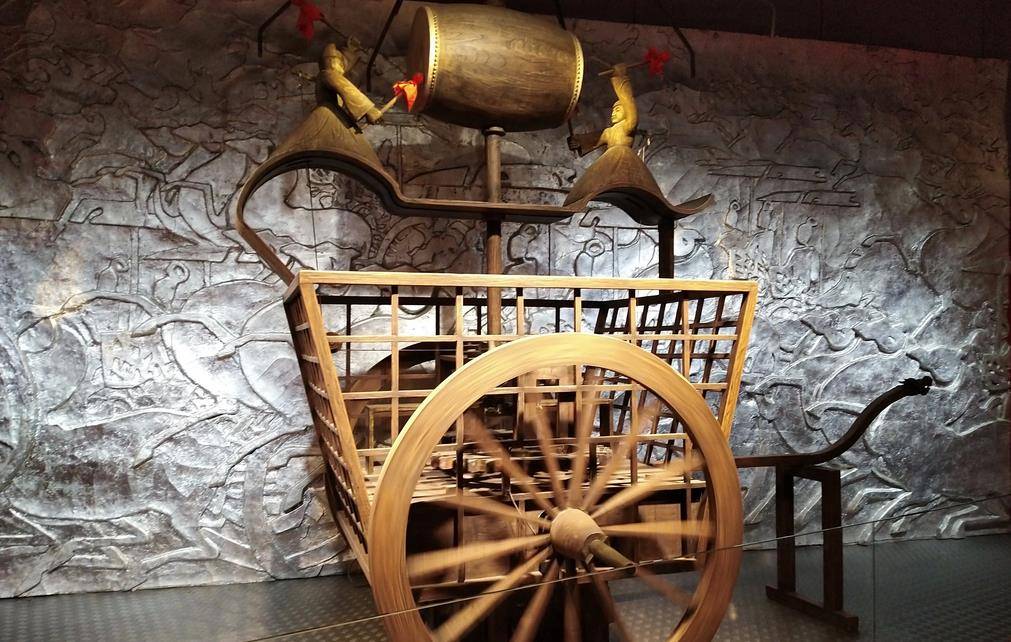 机械_香炉_记里鼓车