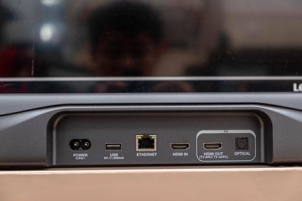 590W功率，支持杜比全景声，JBL BAR500回音壁音箱体验