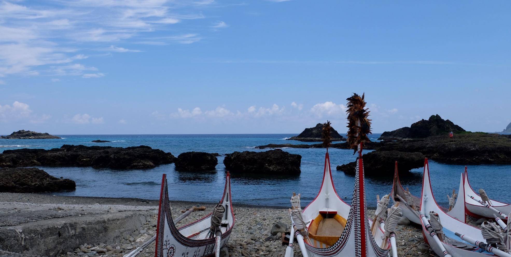 兰屿岛:台湾省的最后一块净土,被誉为西太平洋上的"遗世明珠"_老人