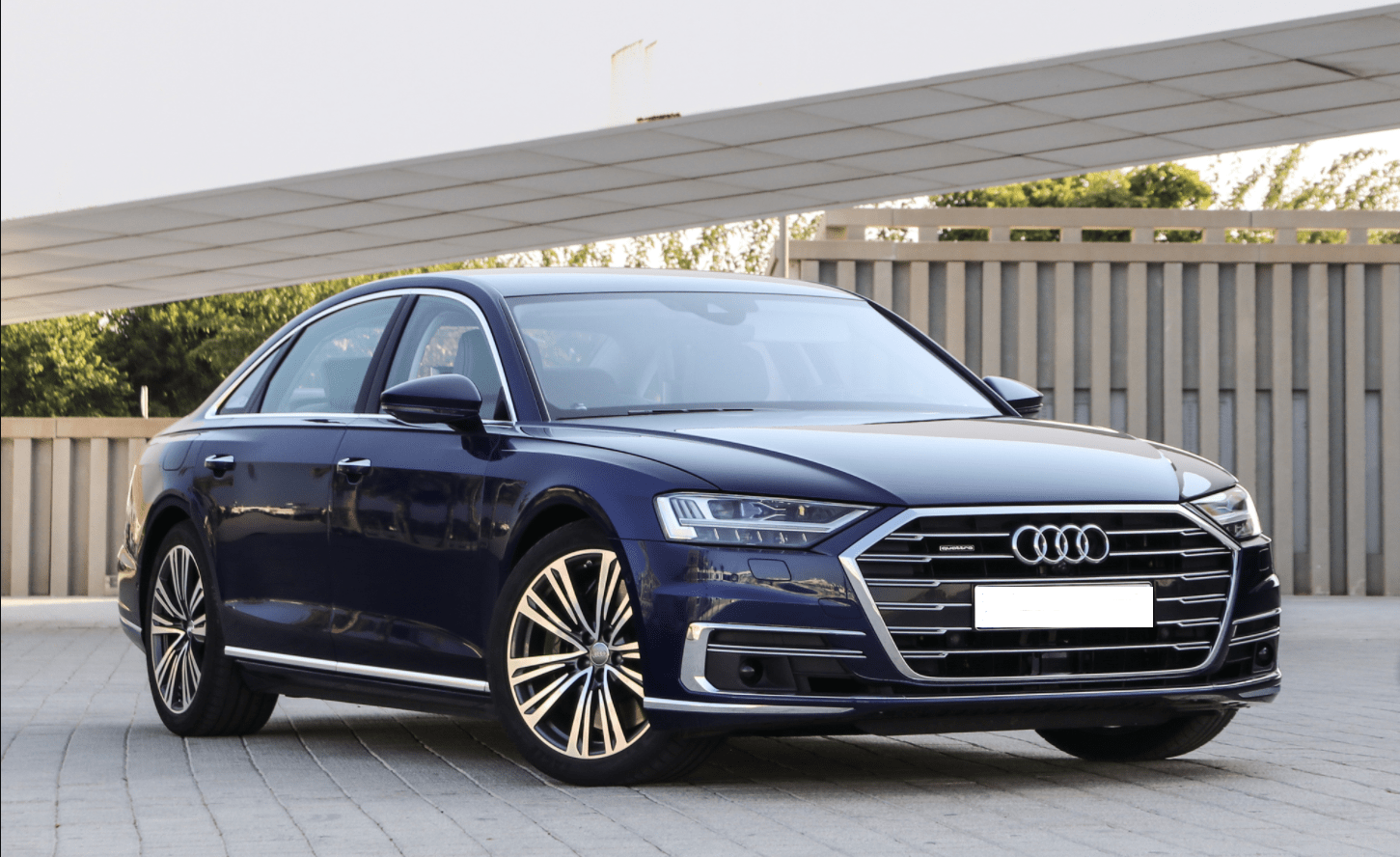 奥迪发威了,车长超过5302mm,搭载w12发动机,对飙奔驰宝马_搜狐汽车