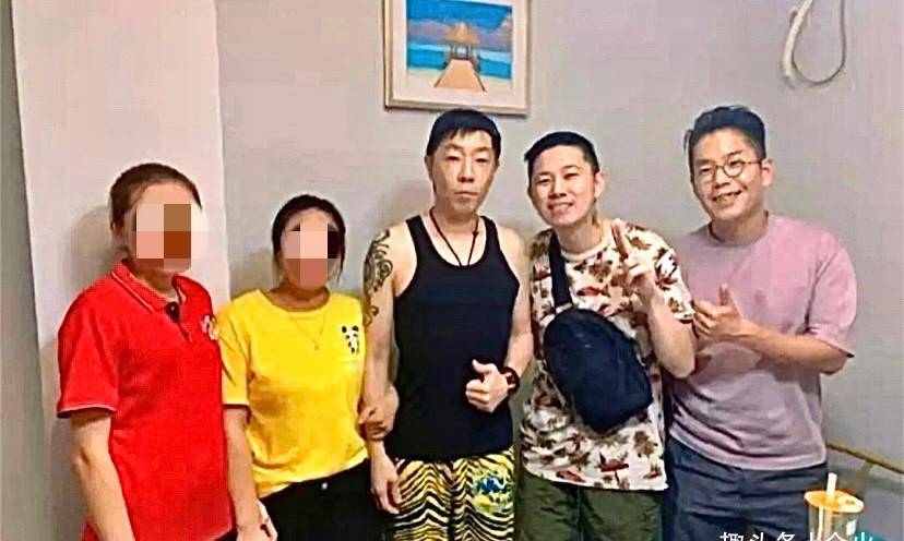 黄贯中的现状如何（57岁黄贯中最新消息）