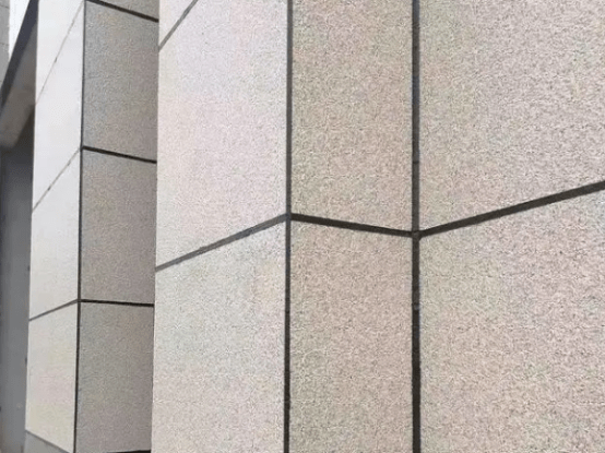 石功匠|陶瓷薄板保温一体板产品与施工详细介绍_建筑_进行_保温层