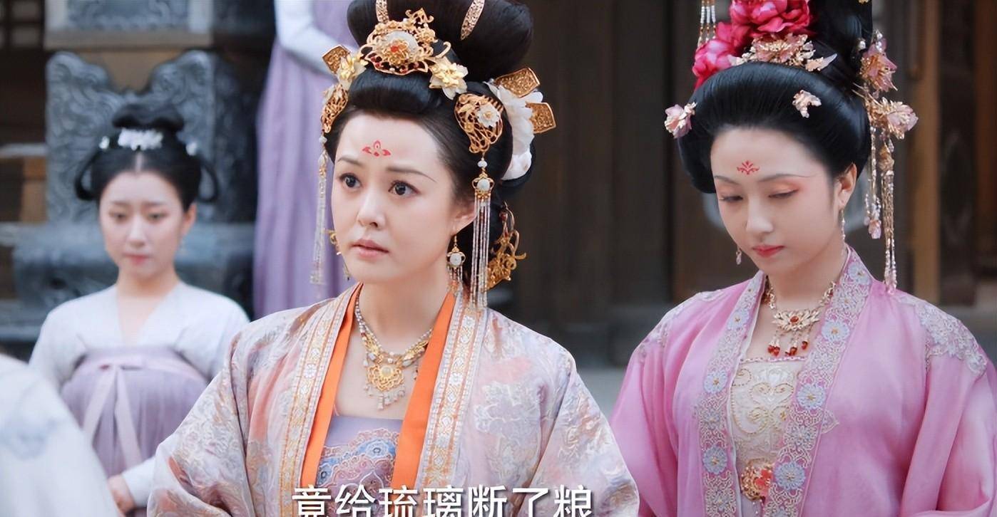 《花琉璃轶闻》刘一含:与赵丽颖同龄,36给25演妈,9年无古装剧_公主