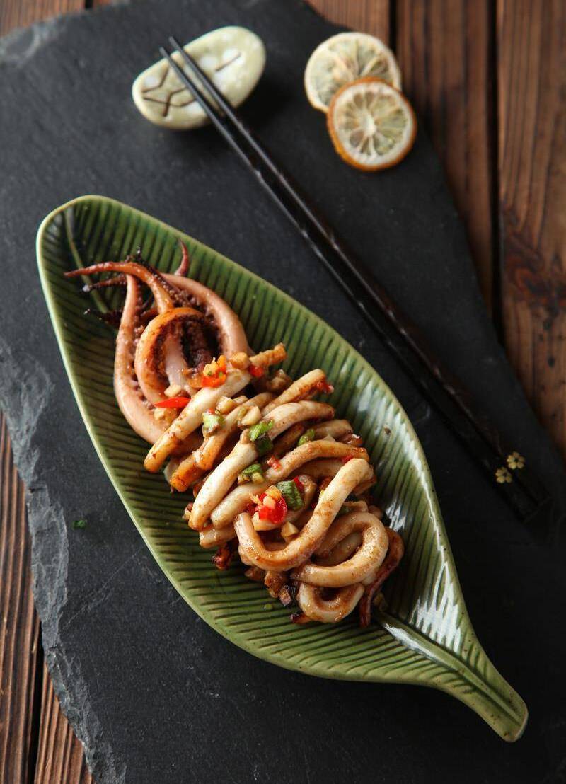 夏天美食菜谱#沙茶鱿鱼#溜鱼片#凤眼鸽蛋_面包_操作_材料