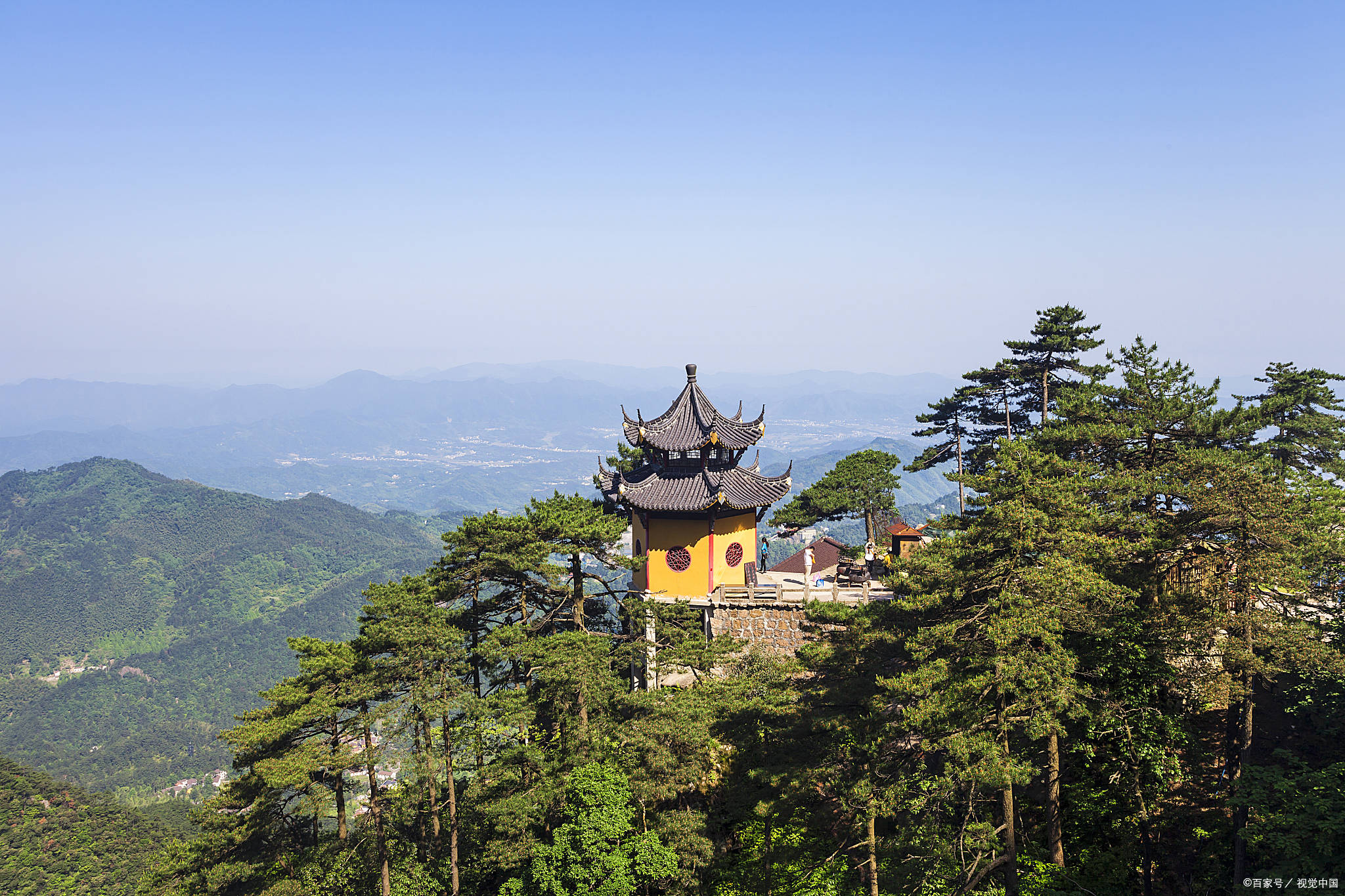 峨眉山旅游全攻略(美丽峨眉山旅游攻略:领略神秘佛教胜地,探访峨眉山