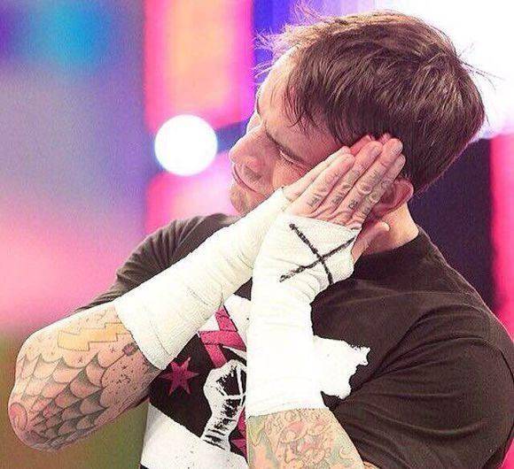 关于wwe超级巨星cm朋克的冷知识!他的偶像是国外第一摔角手?