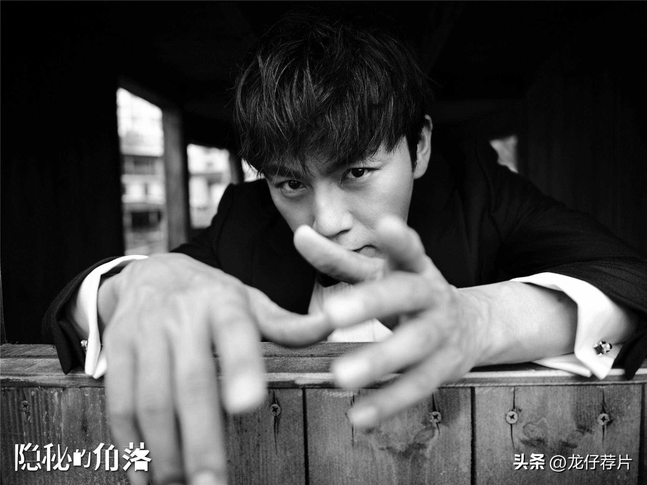 紧凑坦诚的剧情,惊心动魄的案件,正反双方的交锋,都让观众看得不亦