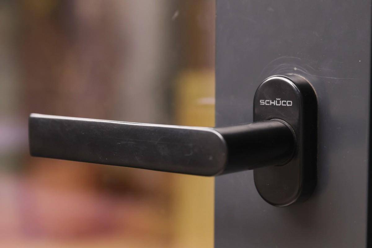 深扒行内人的8个选购标准_门窗_旭格_品牌