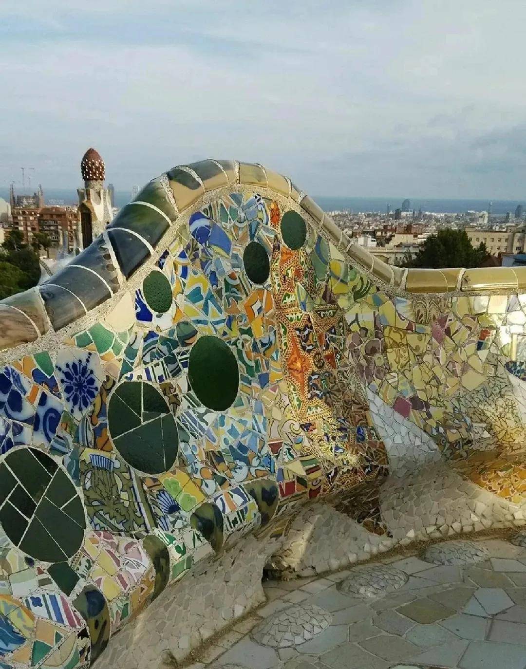 每日建筑d7 桂尔公园 park guell_安东尼·高迪_艺术_广场