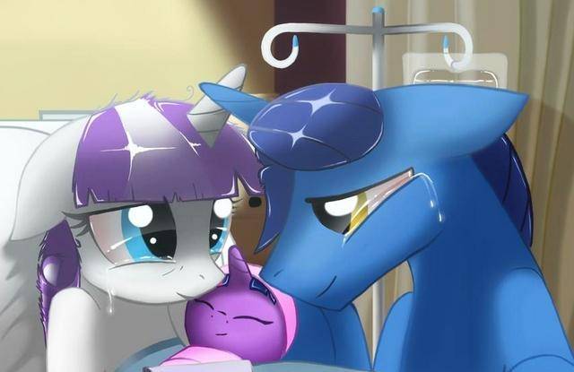 小马宝莉:当m6小马们还是孩子的时候,暮光闪闪是最可爱小婴儿_妈妈