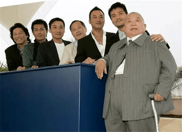 毕竟杜琪峰很久不拍合拍片了,现在更多的是当制片人和监制,培养新人