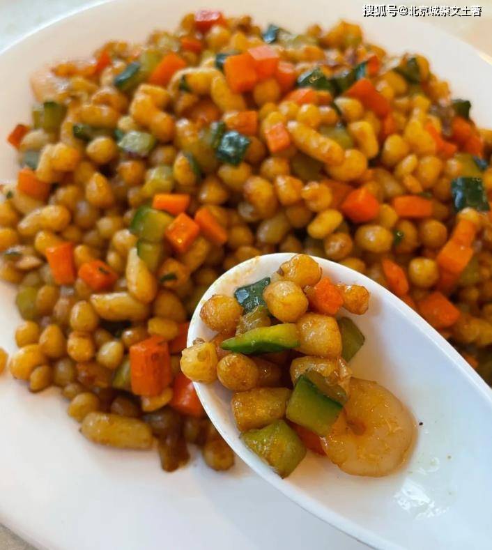 老字号紫光园外卖窗口,它家的吃食,刷爆朋友圈儿_北京_疙瘩_机器