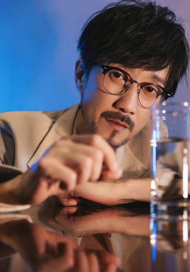 周传雄:他从《尘烟》中而来,用34年的岁月,唱尽最温柔的情歌_歌曲