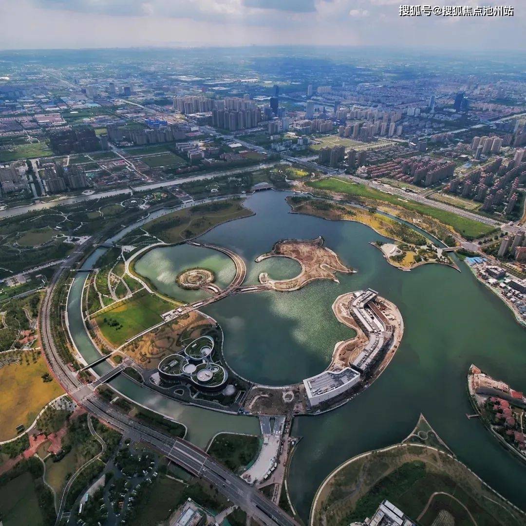 上海奉贤「龙湖天曜」售楼处电话400-100-1299转8777「龙湖天曜」售楼