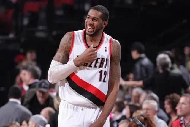 官宣退役!这一次,真的要说再见了._阿尔德里奇_生涯_球员