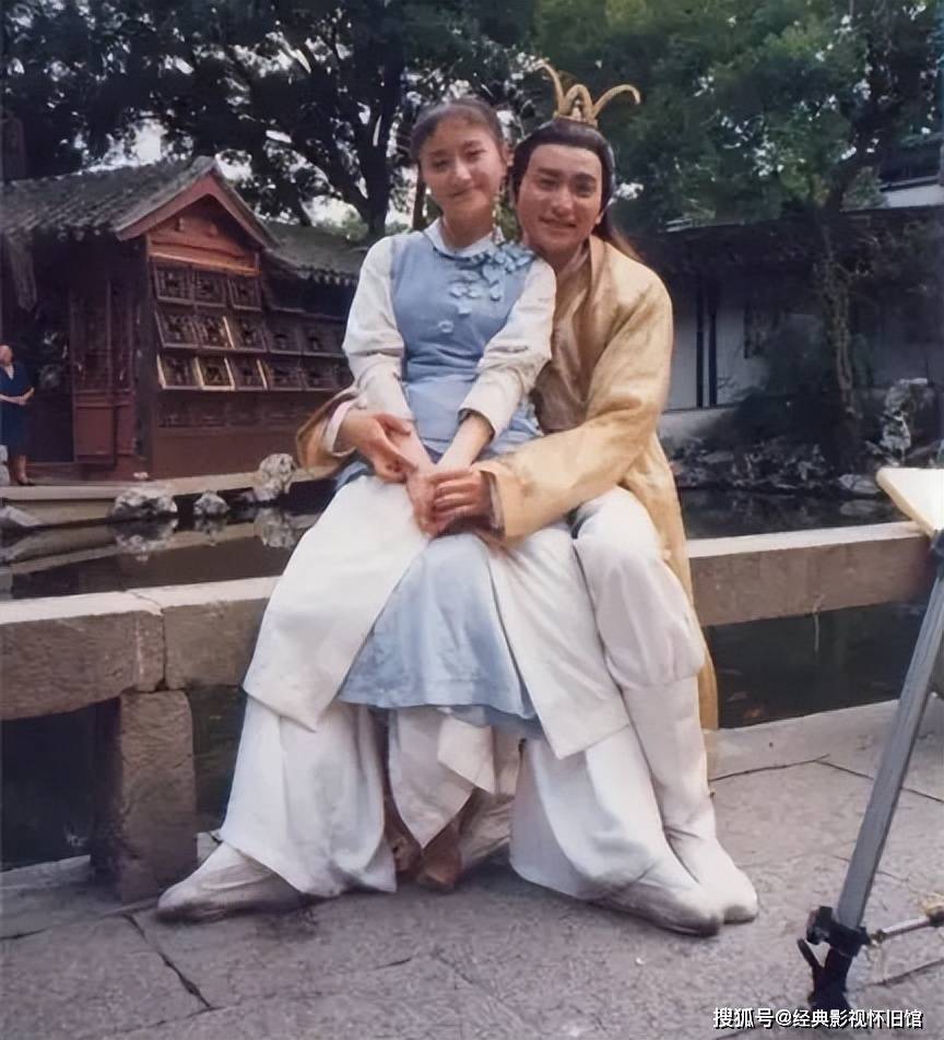 《武林外史》幕后珍贵花絮:王怜花集邮式合照,沈浪穿透视装_剧中_百合