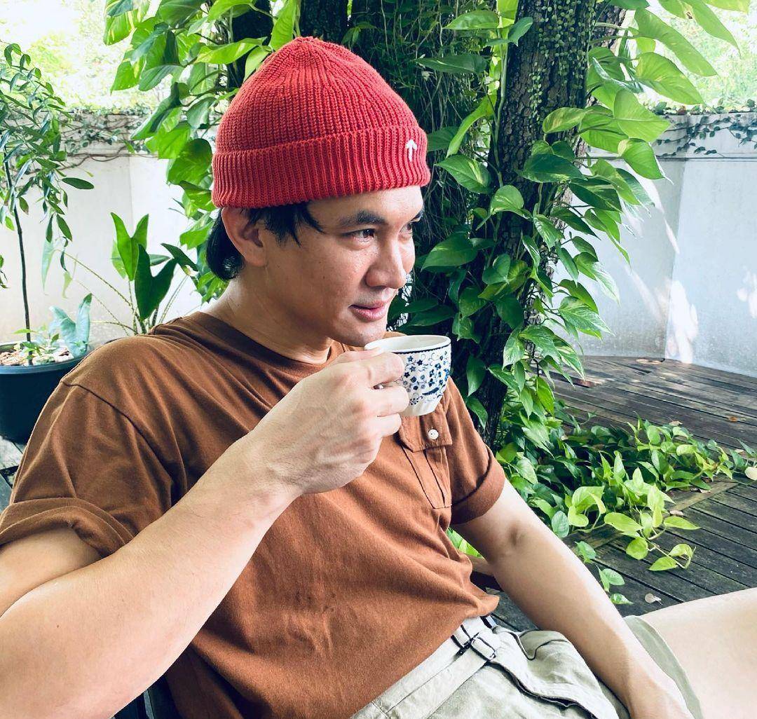 泰星ken夫妇齐亮相:因为年龄的差距太大,当初也是险些要分手的_noi