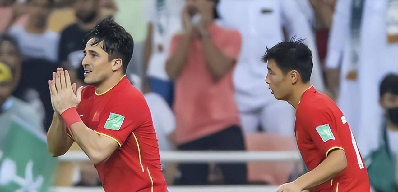 内讧与腐败,武磊这届国足的失败兄弟_比赛_球员_足球