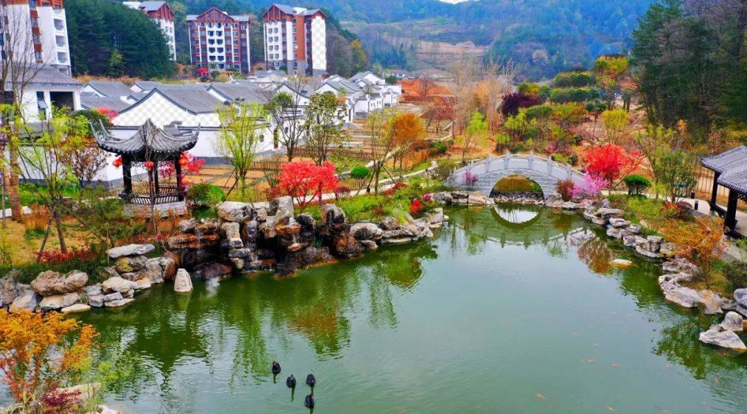 广元曾家山原乡由广元春天房地产开发有限公司开发,在售洋房户型建面