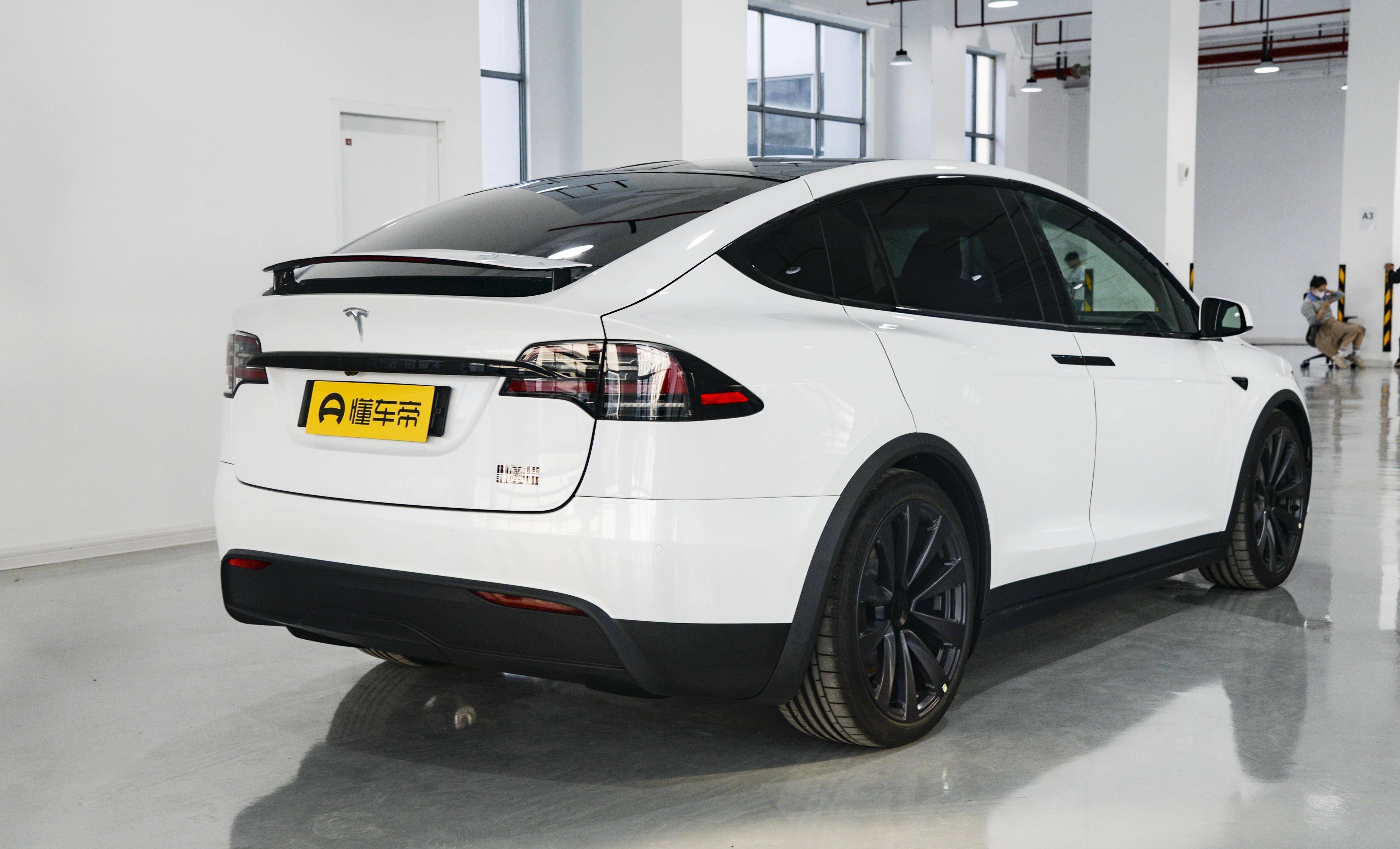 海外|约3470辆特斯拉model y因后排座椅和安全带存在问题被召回_搜狐